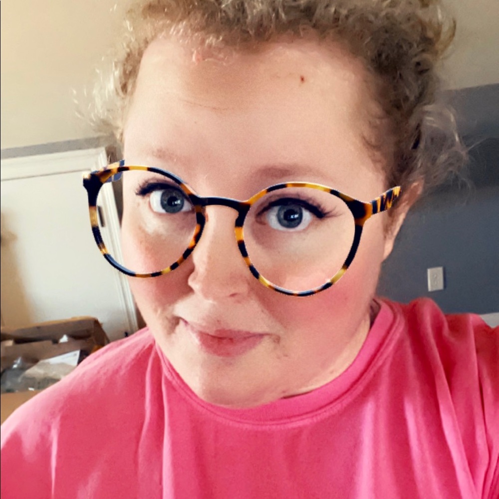Meet your Posher, Erica